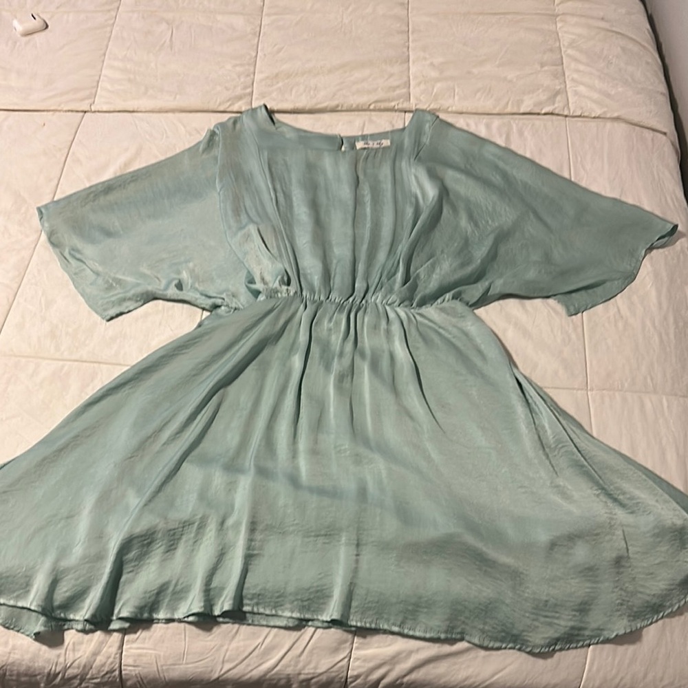 She + Sky Mint Green Casual Dolman Sleeve Sundress
